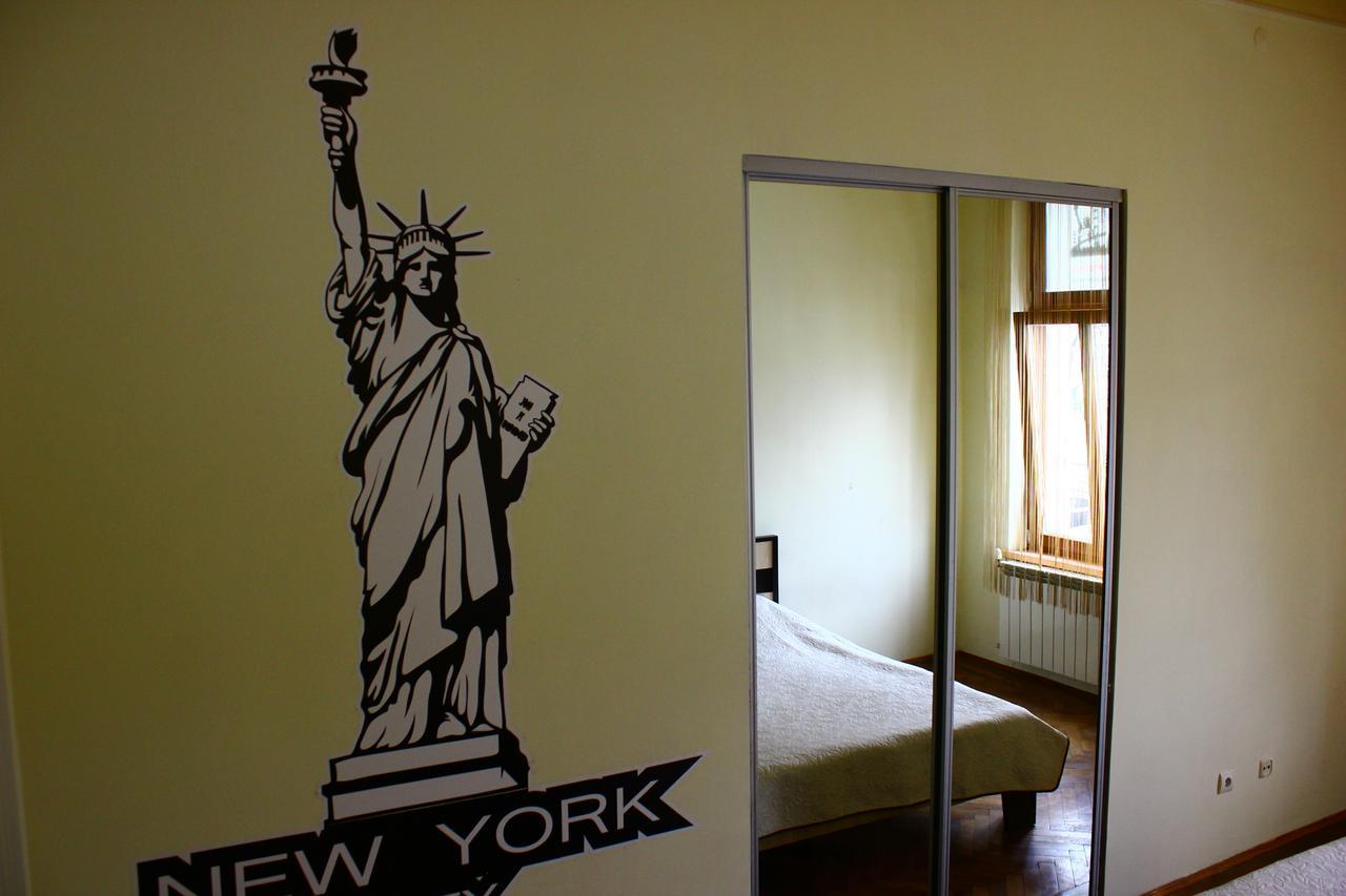 New York Hostel Liov Exterior foto